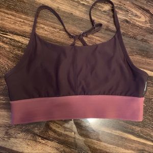 EUC MONDETTA HIGH NECK SPORTS BRA